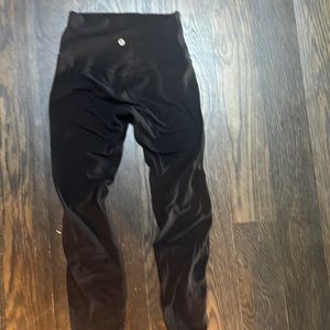 Black Lululemon leggings